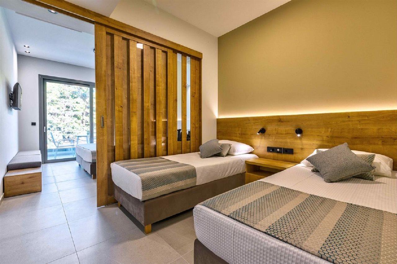 Hotel White Olive Elite