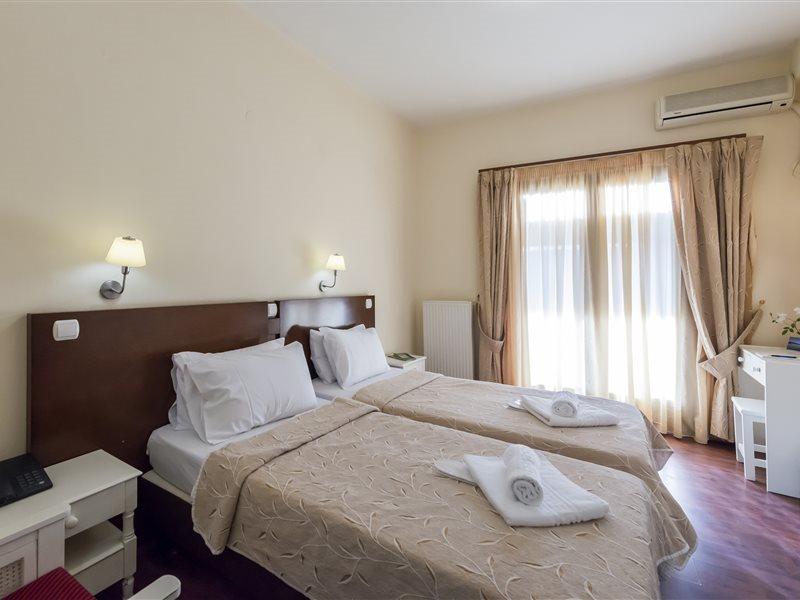 Aparthotel Akroyali & 3*