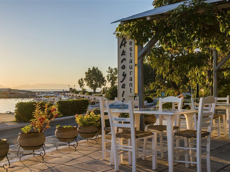 Aparthotel Akroyali &
