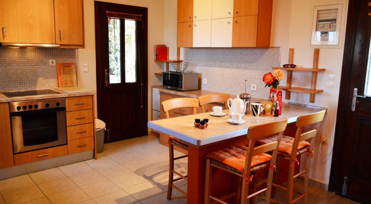 Holiday home Ravdoucha Homeleader