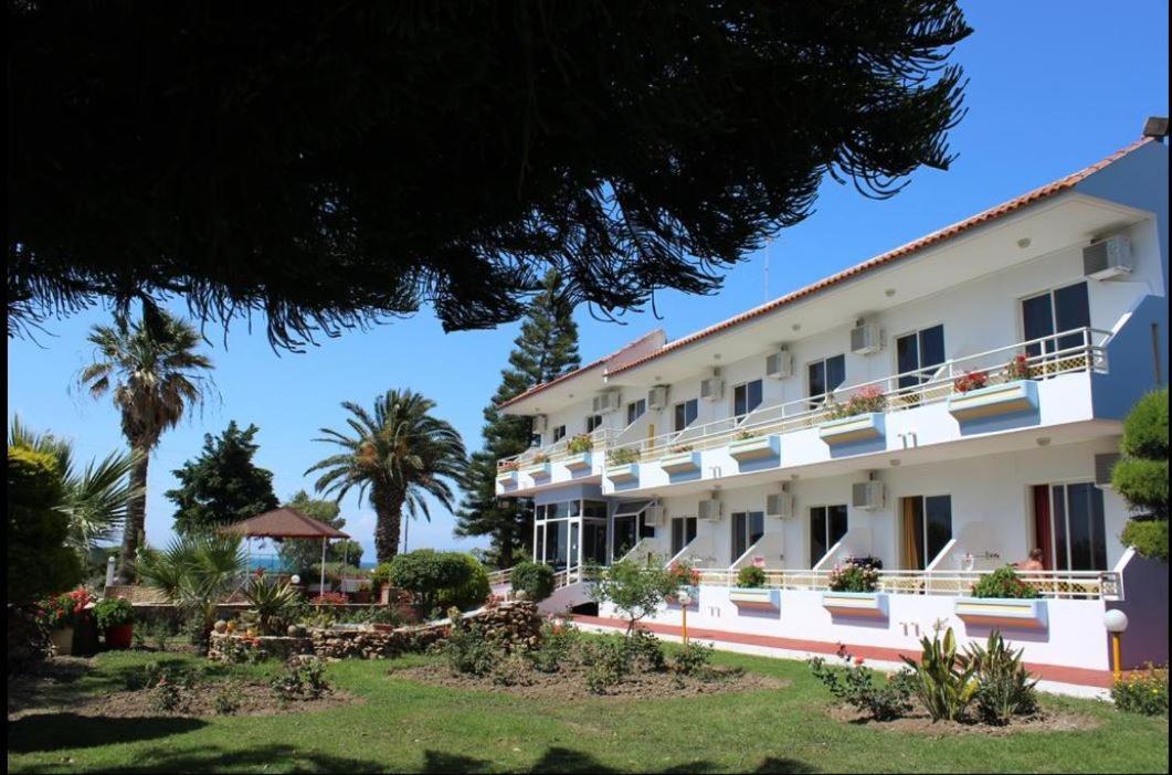 Asterias Bay-theologos Hotel
