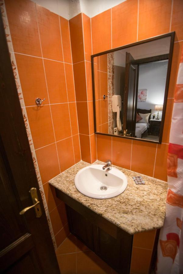 Afrodite Hotel 2*