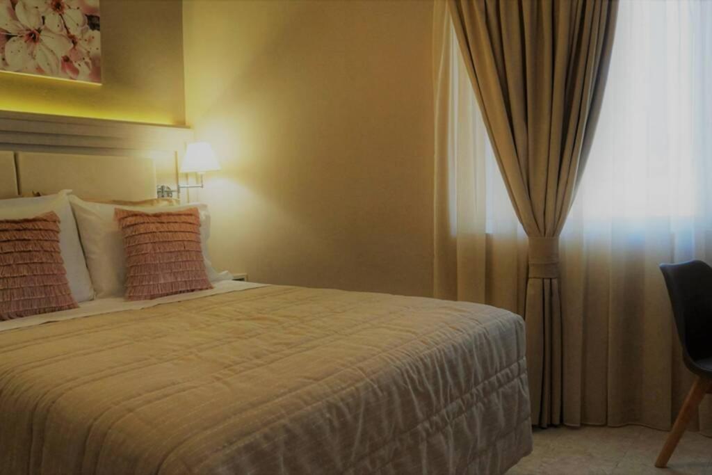 Remvi Deluxe 202 With Sea View Karpathos Town (Pigadia)