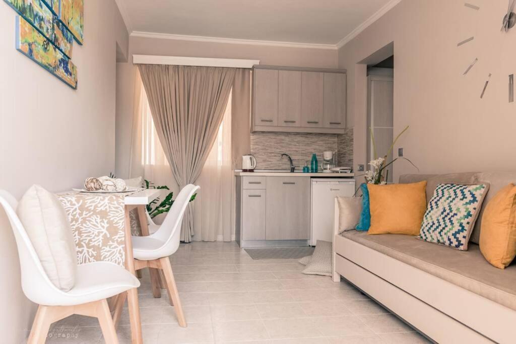 Apartment Remvi Deluxe 202 With Sea View