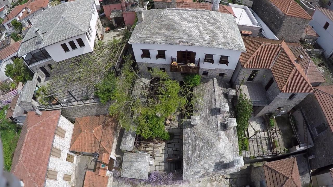 Fyloma With 5 Bedrooms