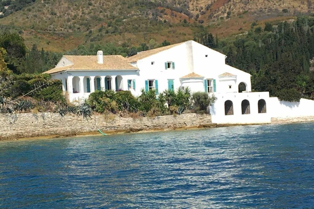 Kala.mia Charming Sea View *