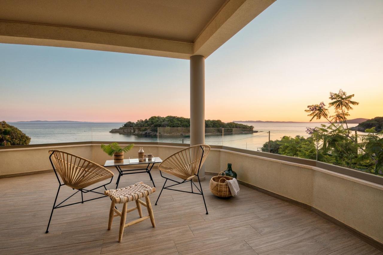Prima Vista Beachfront Boutique 5*