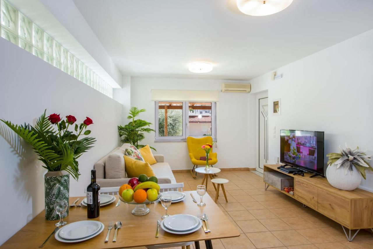 Manolia Dream 30m To The Apartment Agia Marina (Crete)