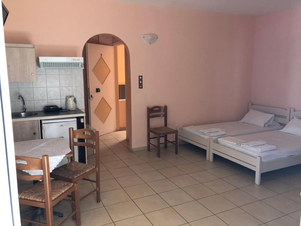 Hotel Isidora Agia Marina (Aegina)