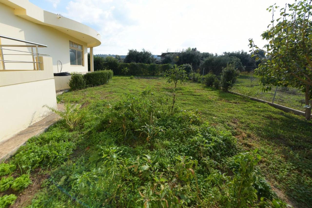 Stelia Luxury Apartment Kalavarda