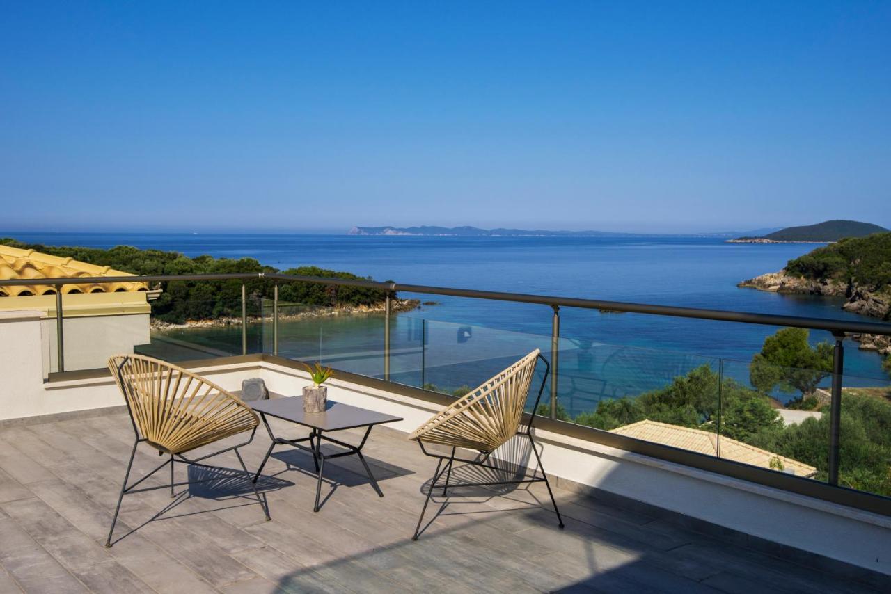 Prima Vista Beachfront Boutique 5*