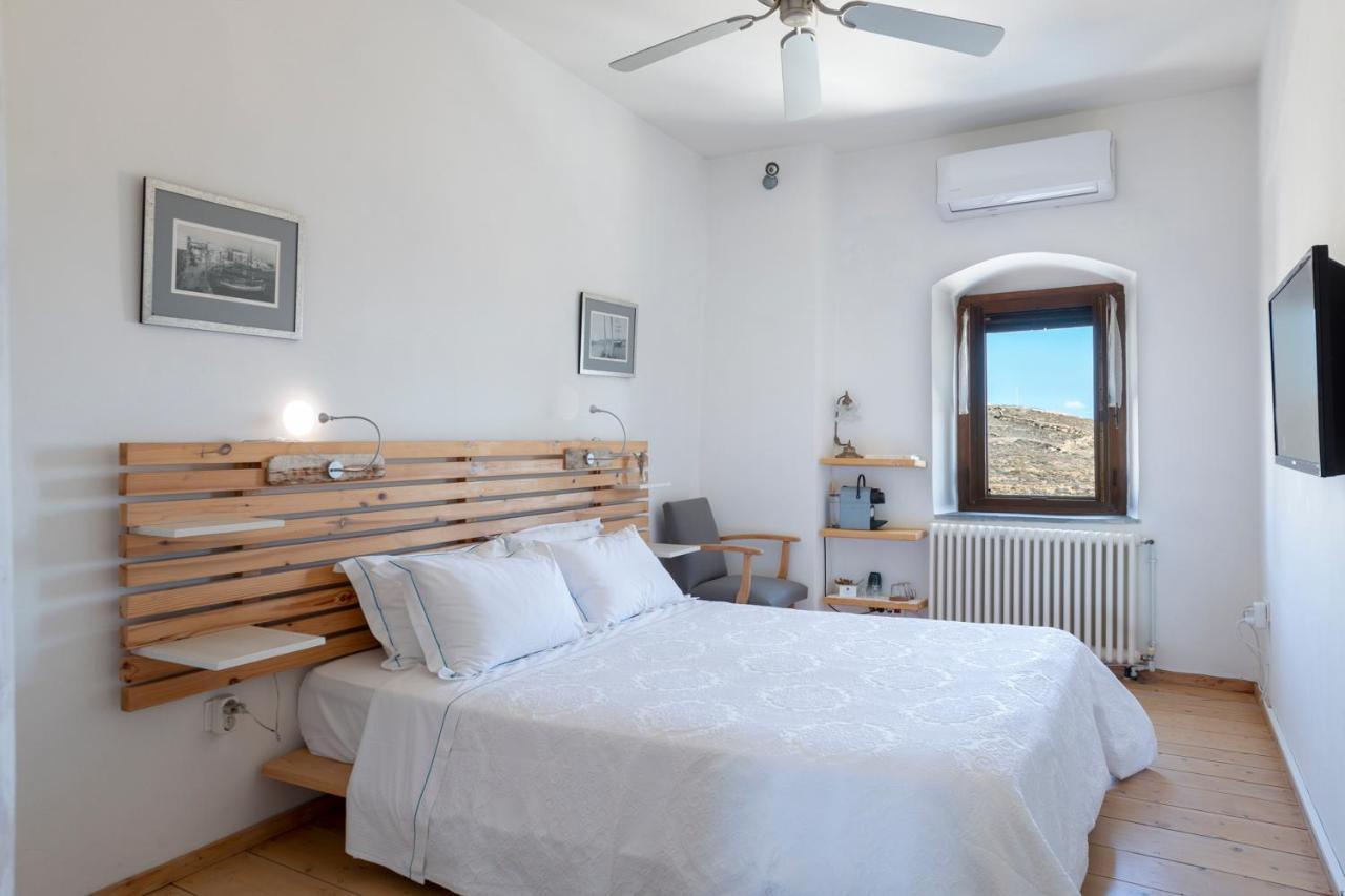 Wind Tales Guest house Ermoupoli