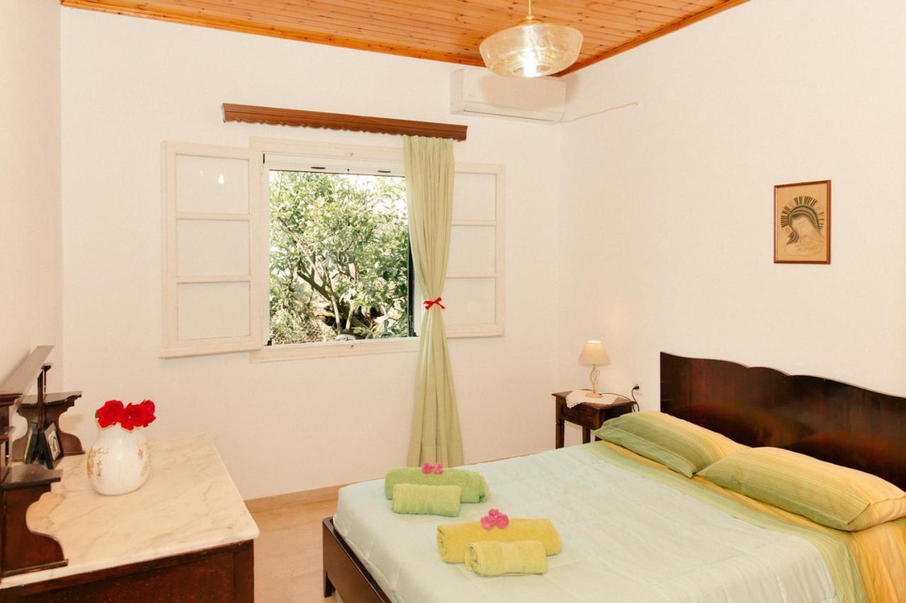 Private Dula With Ocean View Holiday home