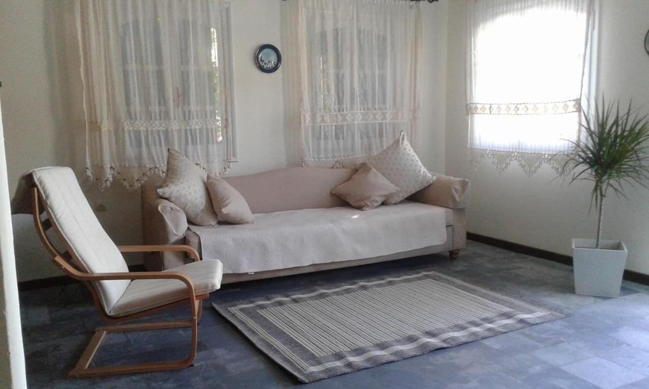 Kantouni By The Sea Holiday home *