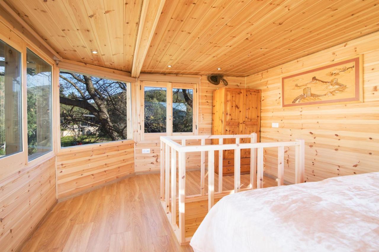 Romantic Tree House Holiday home *