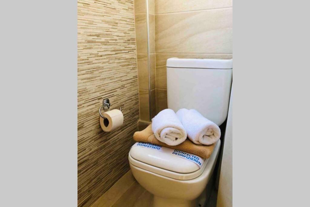 Remvi Deluxe 202 With Sea View * Karpathos Town (Pigadia)
