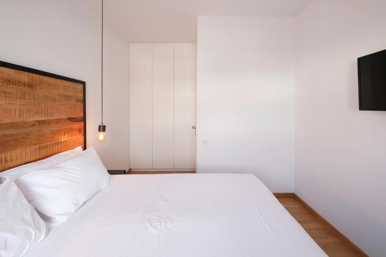 Amazing At Glyfada With Sea View & Jacuzzi Apartment Athens
