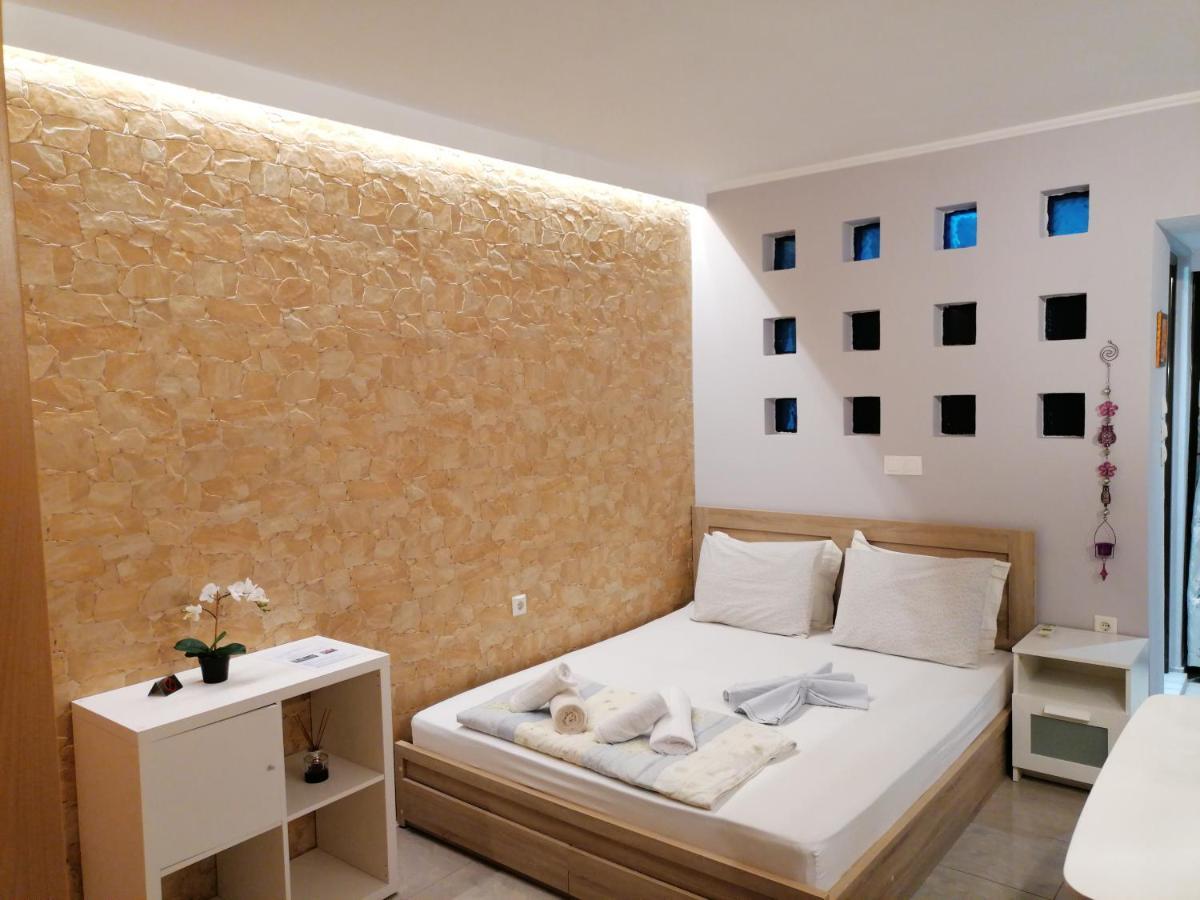 1-sea View Studio For 2 In The Centre! Apartment *