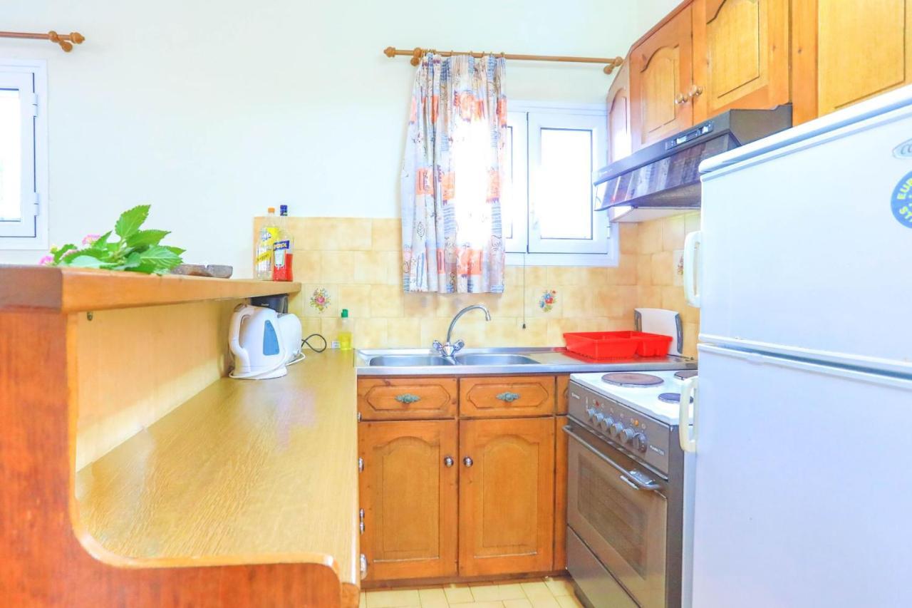 Zouli Athina Apartment Kalami (Corfu)