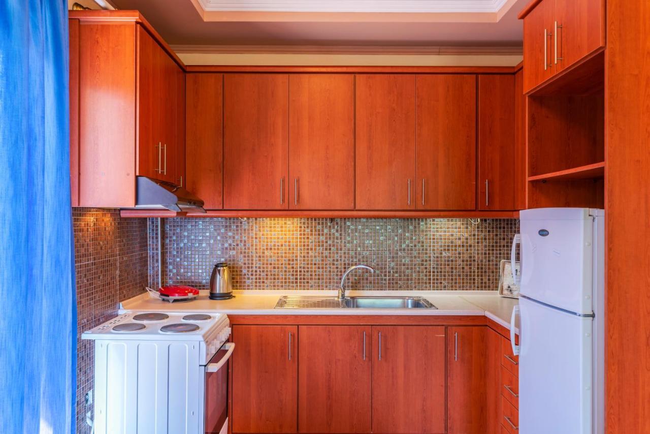 Demmy's Apartment