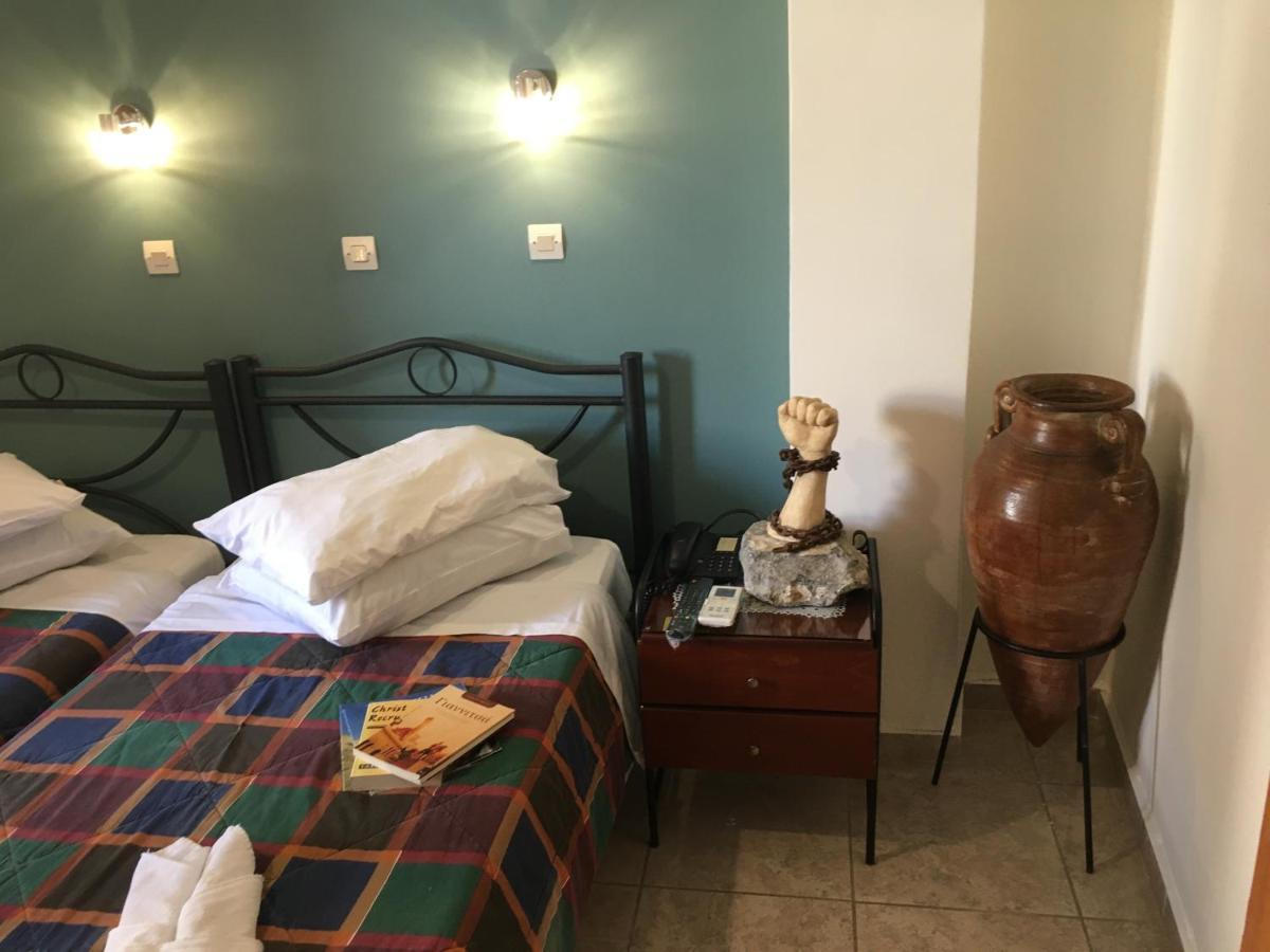 Hotel George *