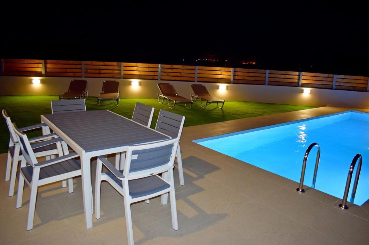 Balos Private Pool Seafront Seaview Holiday home
