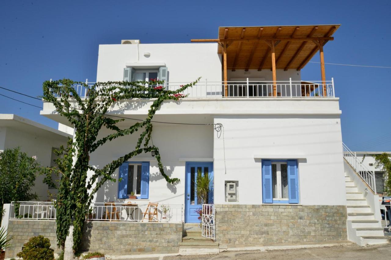 Esperos Seaside In Adamas, Milos * Adamantas (Milos)