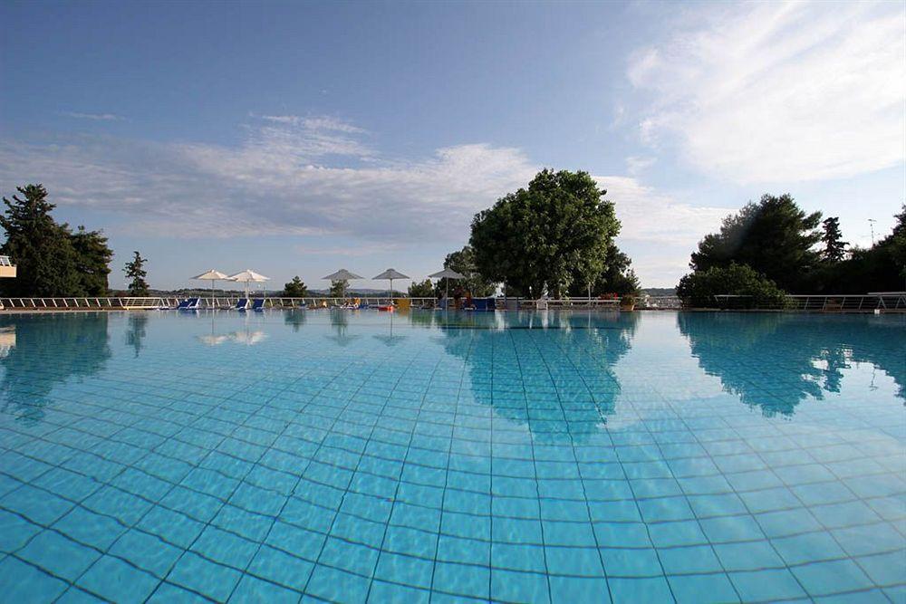 Aks 4* Porto Heli