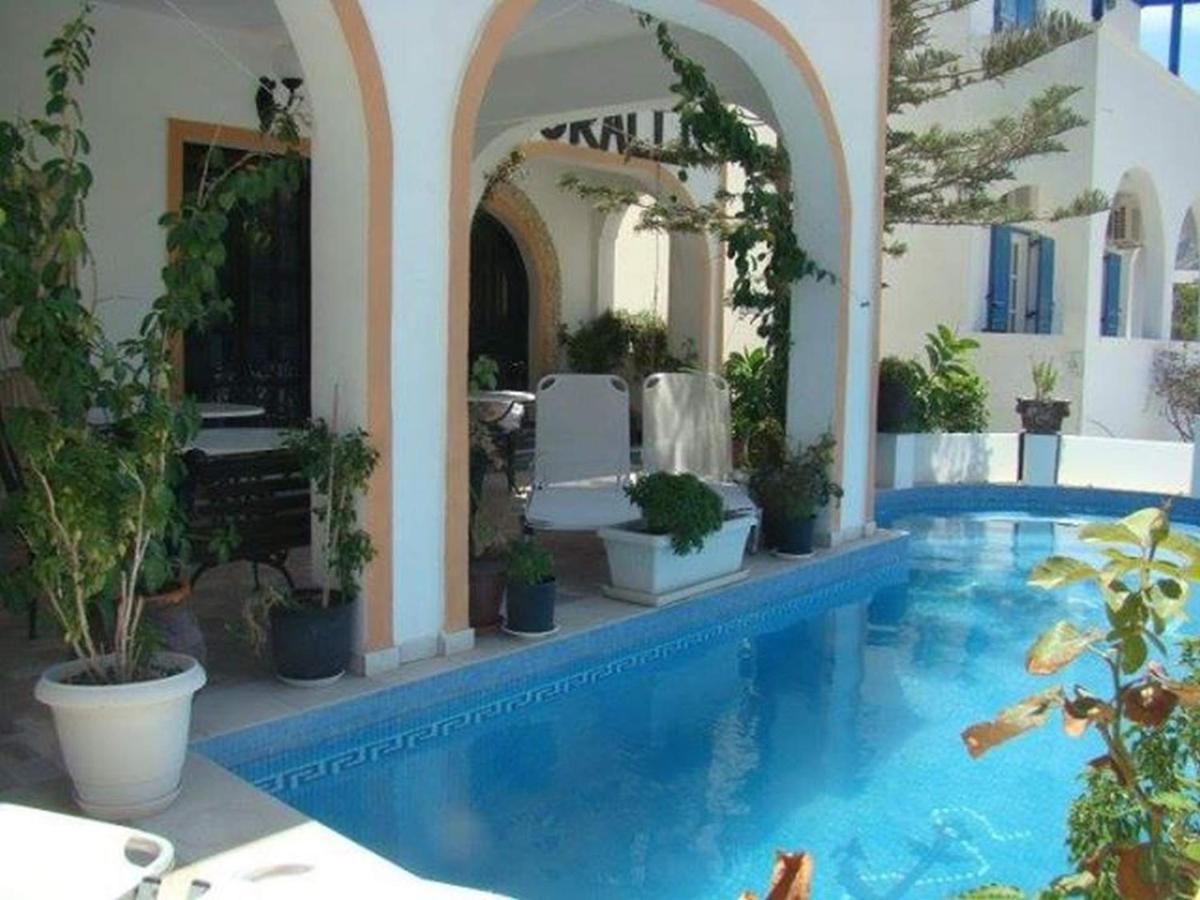 Hotel Koralli Kamari (Santorini)