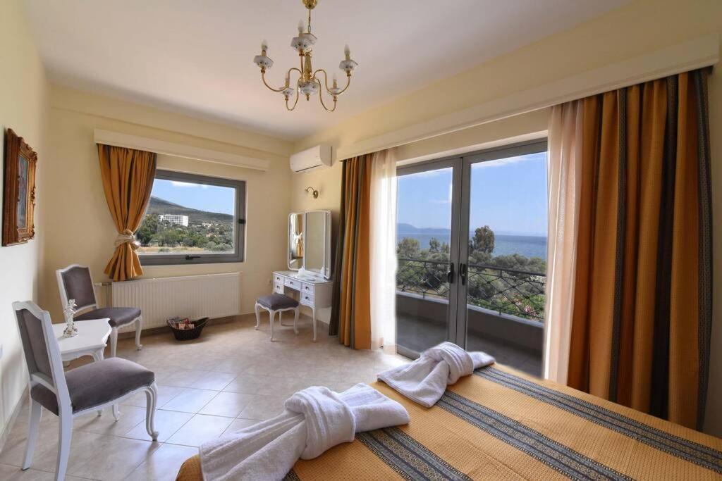 Seaside Andronikos Villa