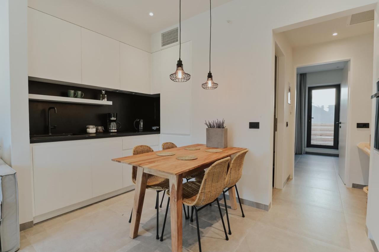 Elsa Modern Apartment *
