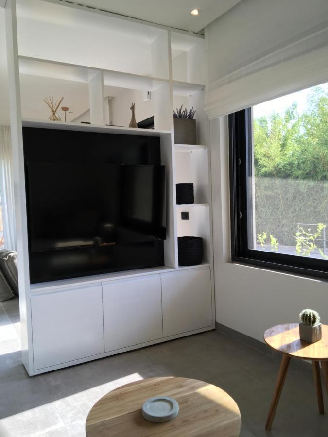 Elsa Modern