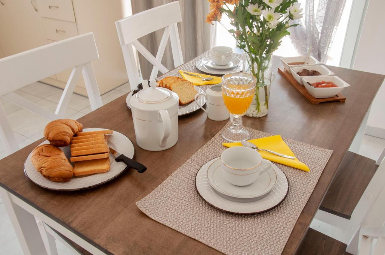 Vista Mare , 2 Min Drive To The Sea Apartment *
