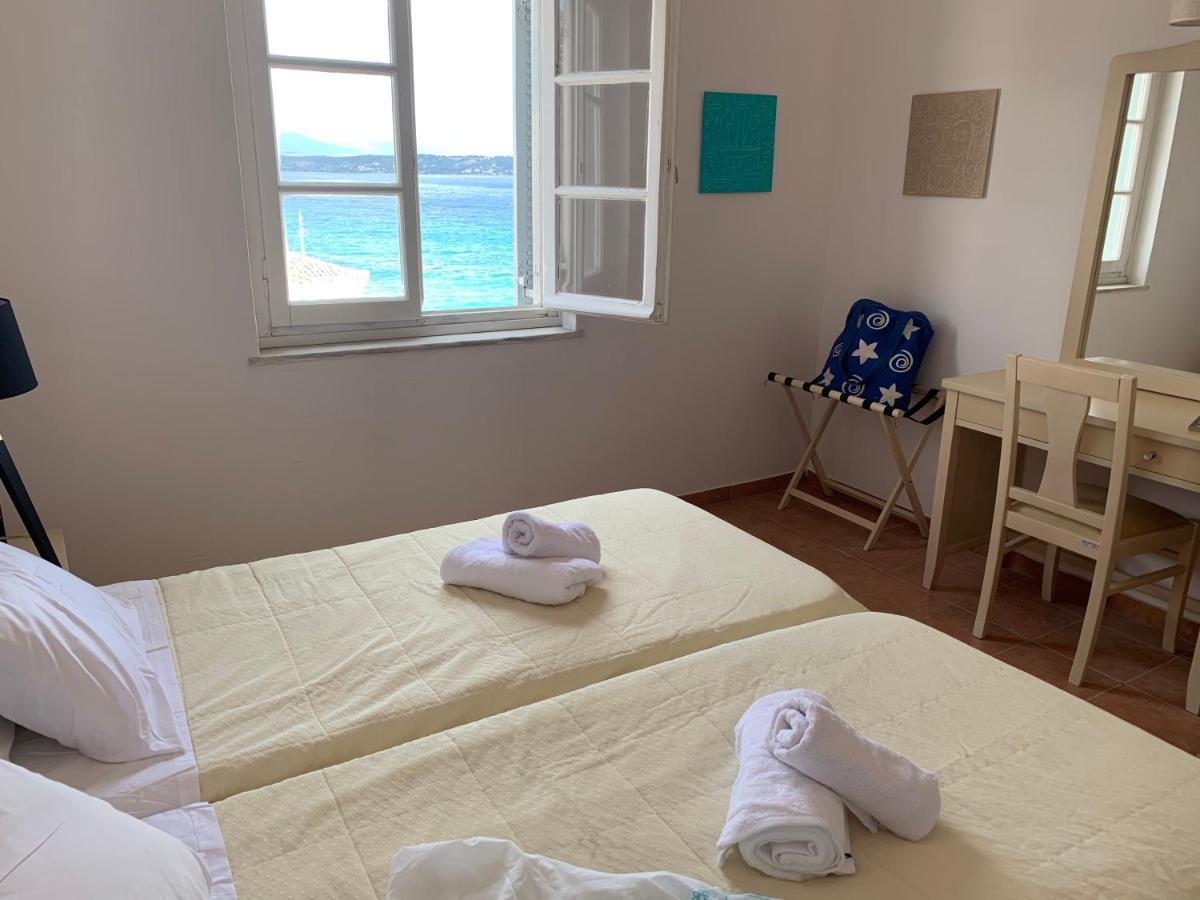 Hotel A Faros 2*