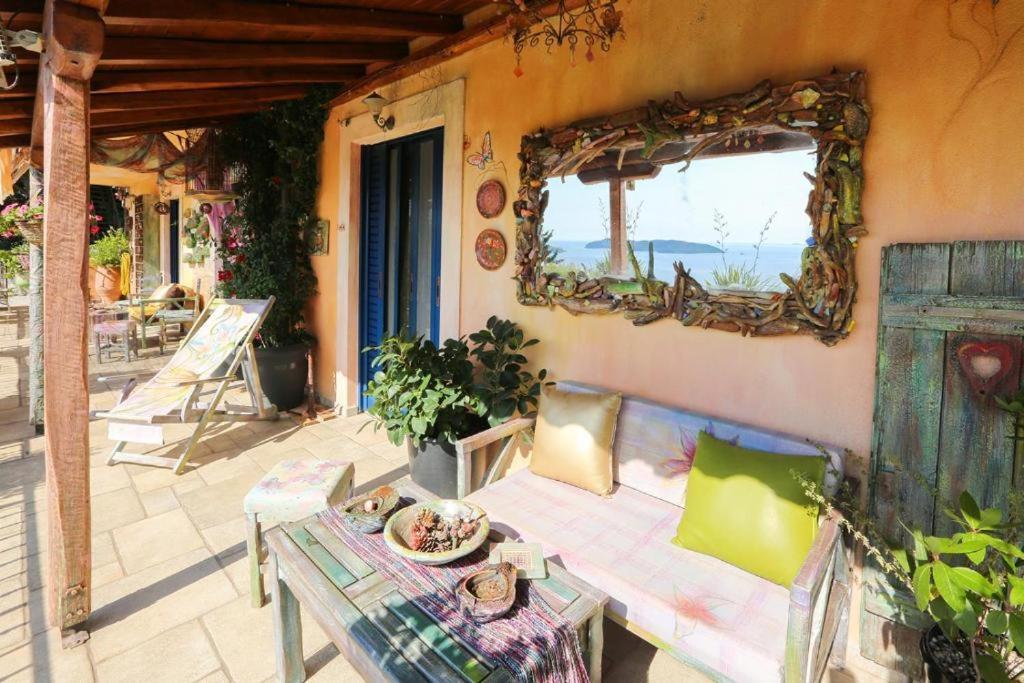 Absolute Vacation Luxury Stratos Near Sea Majestic View Apartment Achladies (Skiathos)