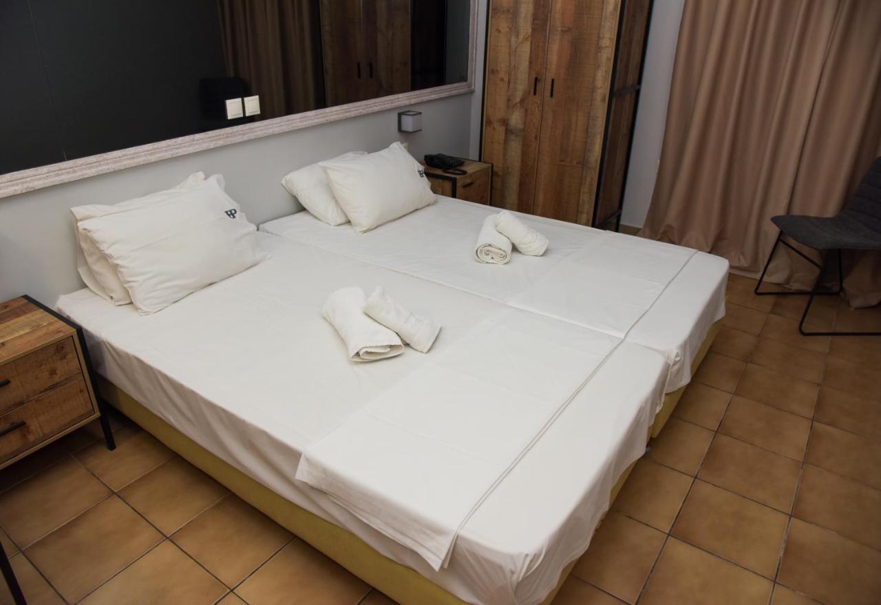Hotel Platon 3*