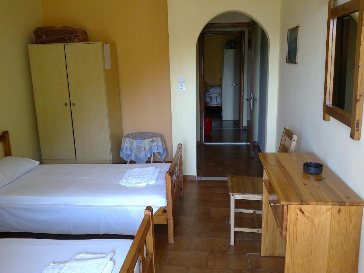 Gregory's Apartment Paleokastritsa
