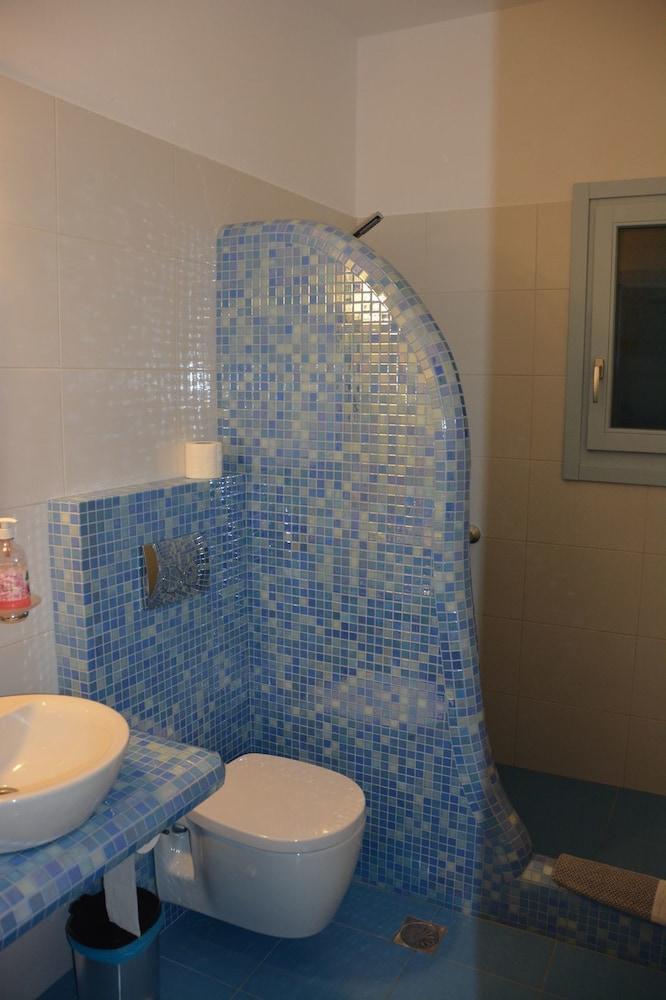 Artemis Village Guest house