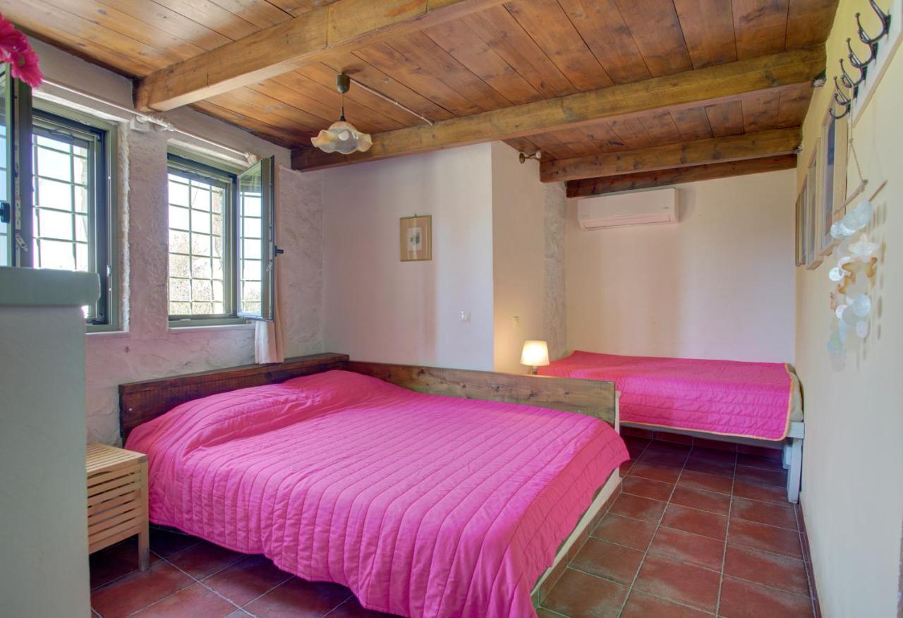 Mani Stone Towers Guest house 3*