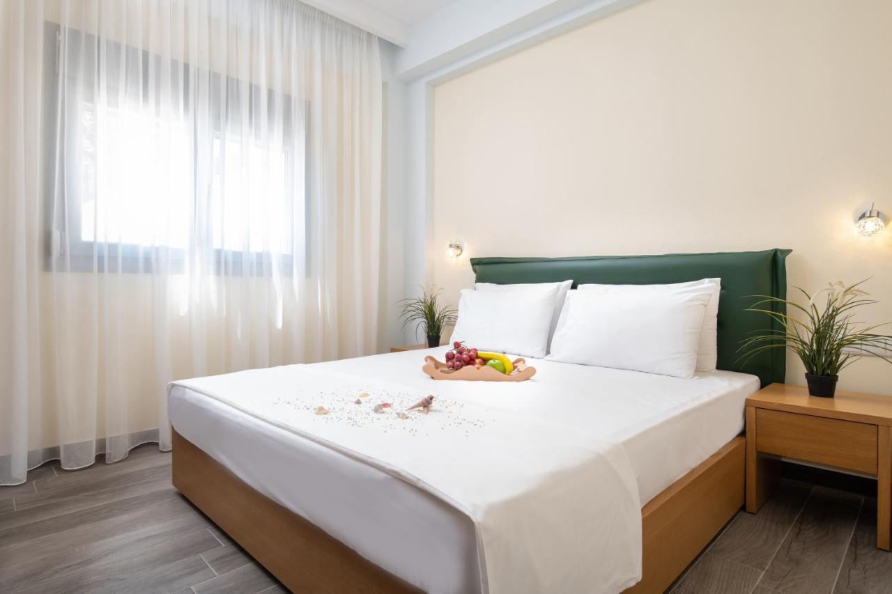 Almare Seaside & - Sithonia Aparthotel *