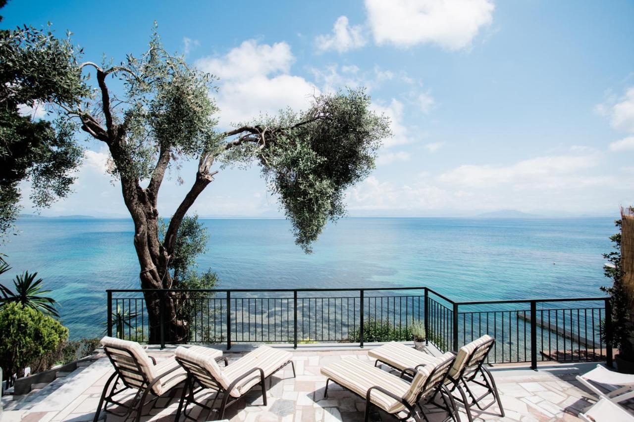 Paul Seafront House Holiday home Mesongi