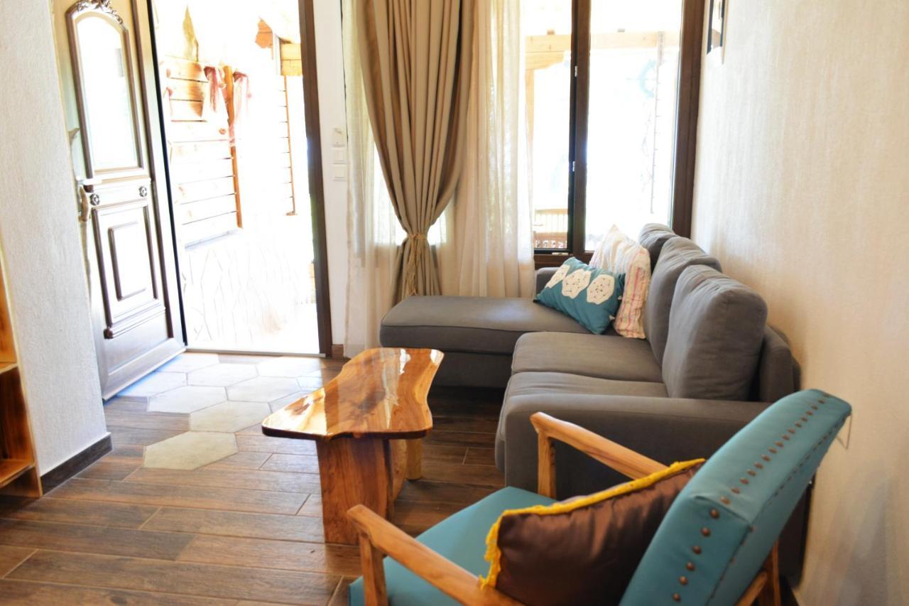 Kartalia Apartment