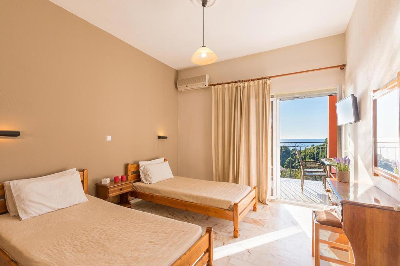 Apartment With Pool Adonis Corfu (city)