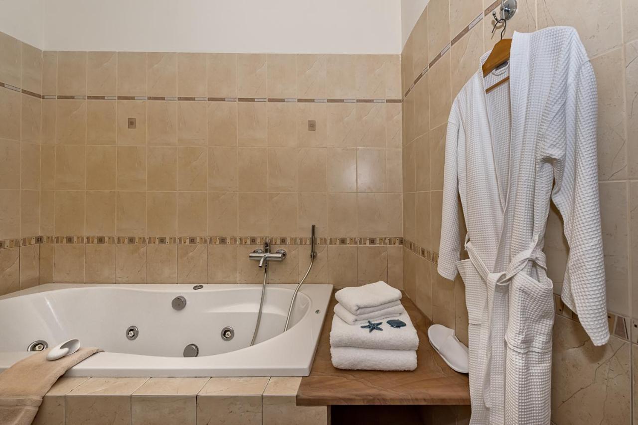 Cretan Blu Villa Platanias (Crete)