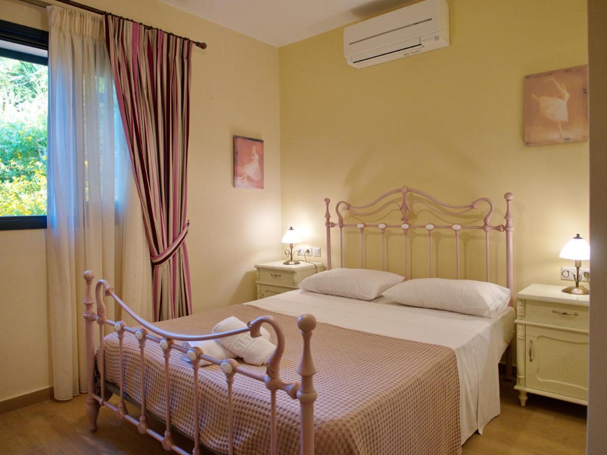 Anna Maria Rock Pure Luxury Spartia (Kefalonia)