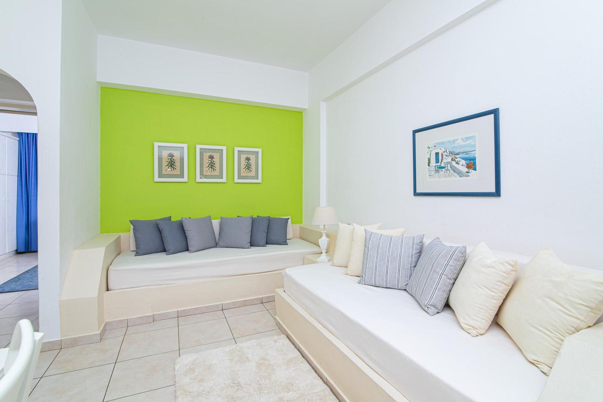 Mare Monte Aparthotel 3*