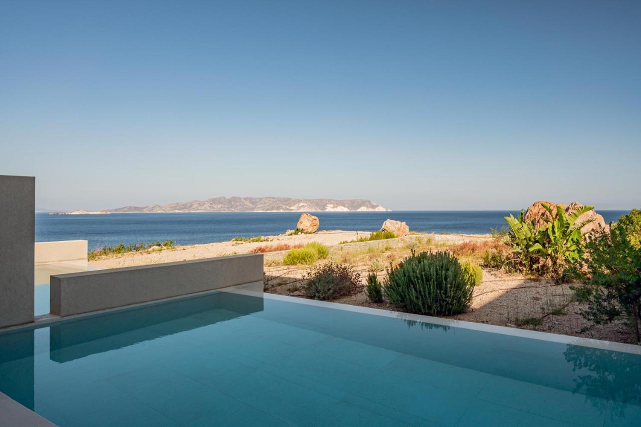Milos Cove 5*