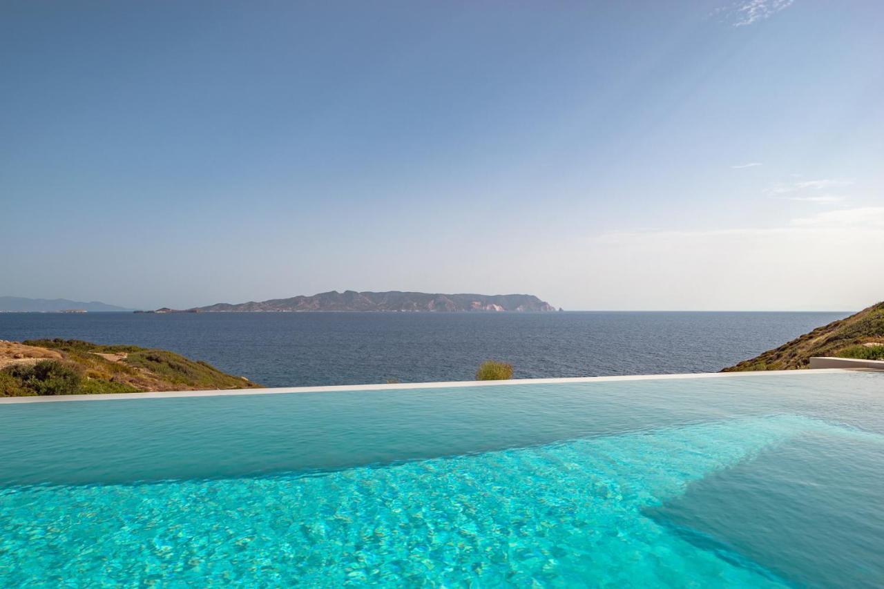 Milos Cove 5* Komia