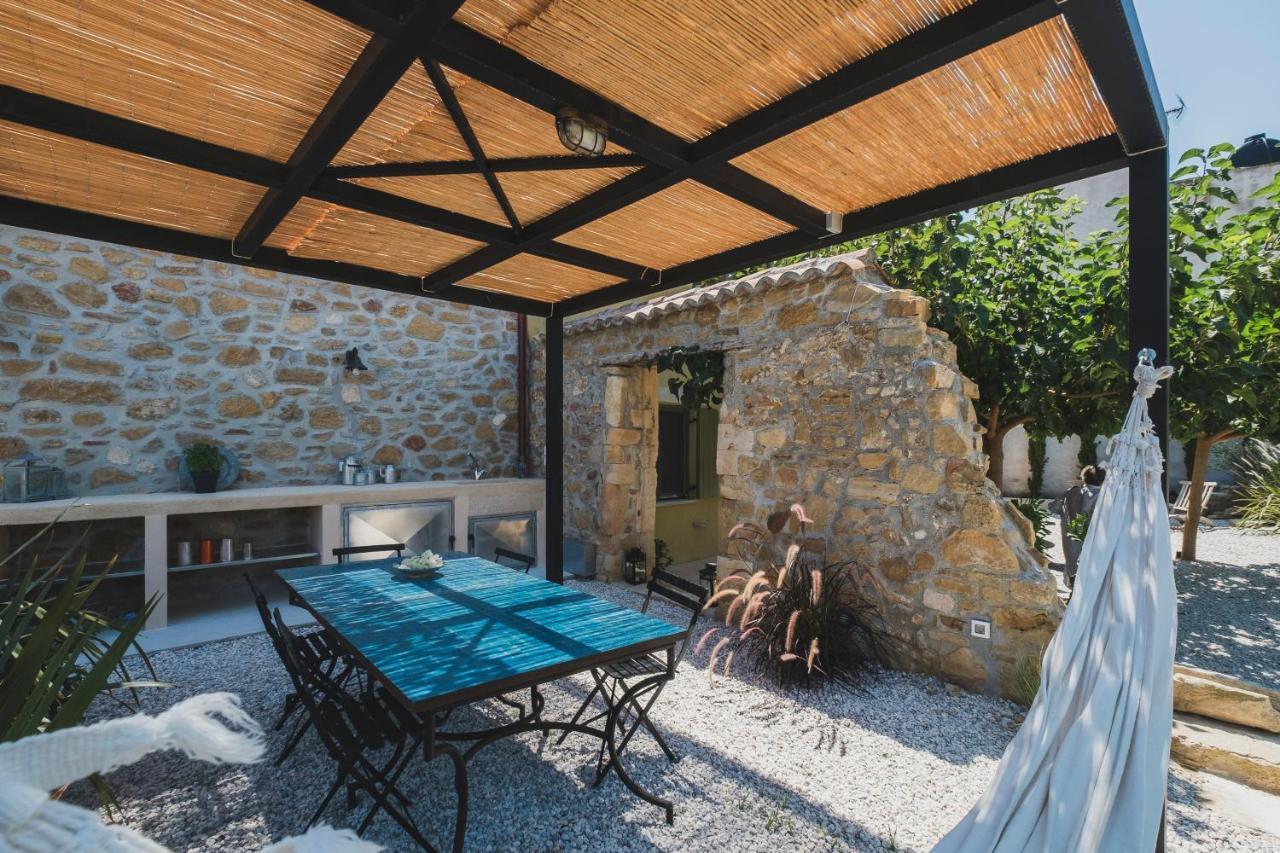 Casa Olea - A Venetian Era With Courtyard Holiday home Kondomarion