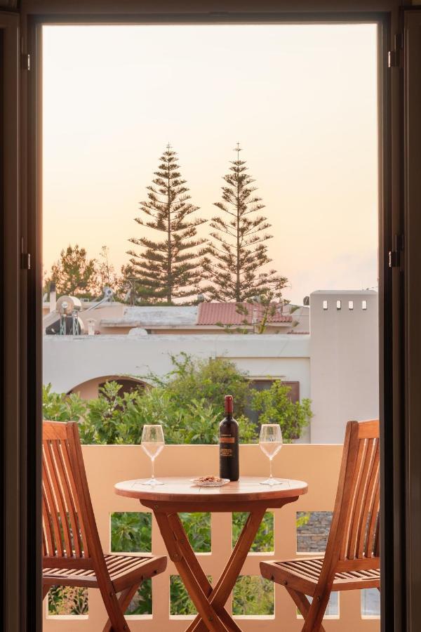 Krini Aparthotel Kalathas